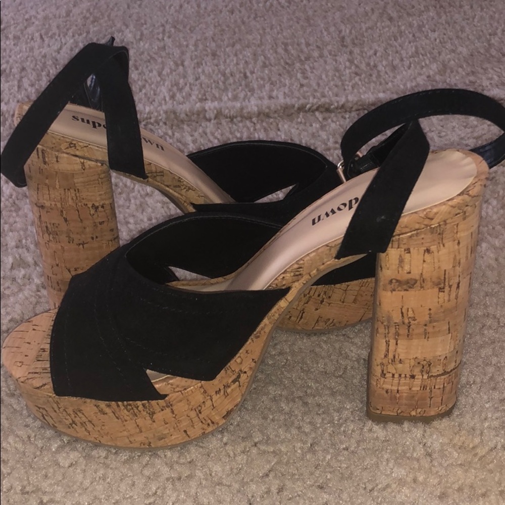 NWOT Black wedge cork heels